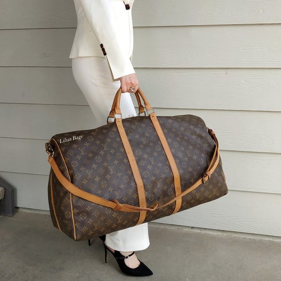 Louis Vuitton Handbags - Louis Vuitton LV Keepall 60 Travel Bag Bandouliere  with Strap